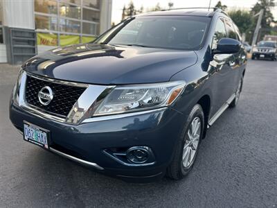 2014 Nissan Pathfinder SV 4X4 - Photo 1 - Beaverton, OR 97005