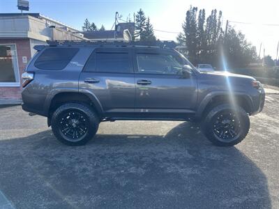 2019 Toyota 4Runner TRD Off-Road Premium 4x4   - Photo 6 - Beaverton, OR 97005