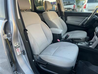 2017 Subaru Forester 2.5i Premium - Photo 13 - Beaverton, OR 97005