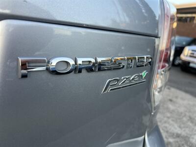 2017 Subaru Forester 2.5i Premium - Photo 15 - Beaverton, OR 97005