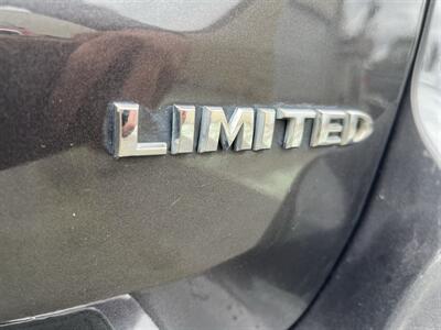 2020 Jeep Grand Cherokee Limited   - Photo 15 - Beaverton, OR 97005