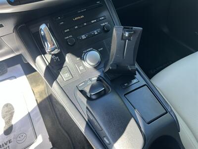 2012 Lexus CT 200h Premium   - Photo 13 - Beaverton, OR 97005