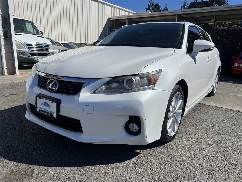 2012 Lexus CT 200h Premium   - Photo 1 - Beaverton, OR 97005