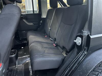 2013 Jeep Wrangler Unlimited Sport Manual - Photo 10 - Beaverton, OR 97005