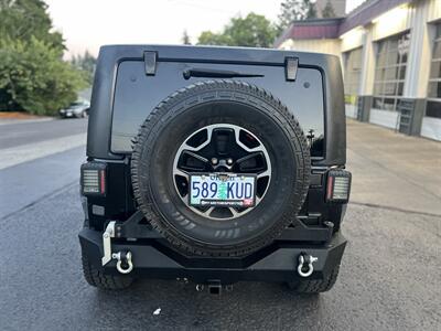 2013 Jeep Wrangler Unlimited Sport Manual - Photo 4 - Beaverton, OR 97005