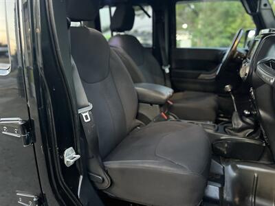 2013 Jeep Wrangler Unlimited Sport Manual - Photo 13 - Beaverton, OR 97005