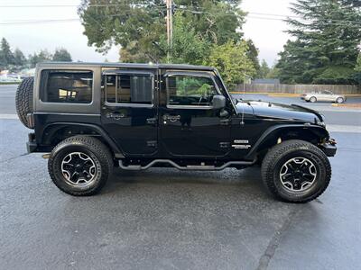 2013 Jeep Wrangler Unlimited Sport Manual - Photo 6 - Beaverton, OR 97005