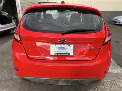 2012 Ford Fiesta SE - Photo 4 - Beaverton, OR 97005
