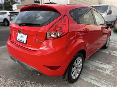 2012 Ford Fiesta SE - Photo 5 - Beaverton, OR 97005