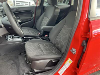 2012 Ford Fiesta SE - Photo 9 - Beaverton, OR 97005