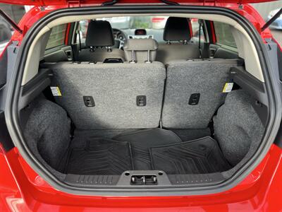 2012 Ford Fiesta SE - Photo 11 - Beaverton, OR 97005