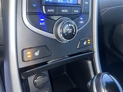 2014 Hyundai Elantra Limited   - Photo 16 - Beaverton, OR 97005