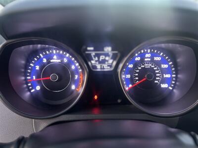 2014 Hyundai Elantra Limited   - Photo 19 - Beaverton, OR 97005