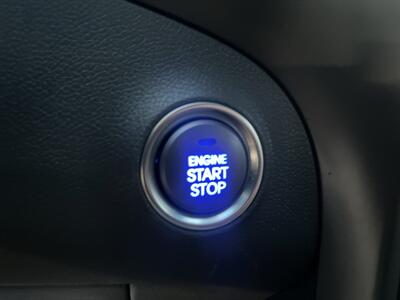 2014 Hyundai Elantra Limited   - Photo 18 - Beaverton, OR 97005