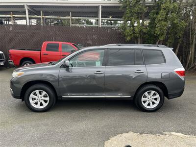 2012 Toyota Highlander AWD - Photo 2 - Beaverton, OR 97005