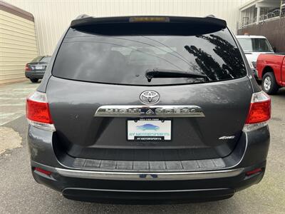 2012 Toyota Highlander AWD - Photo 4 - Beaverton, OR 97005