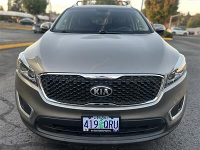 2017 Kia Sorento LX V6 AWD   - Photo 8 - Beaverton, OR 97005