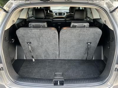 2017 Kia Sorento LX V6 AWD   - Photo 11 - Beaverton, OR 97005