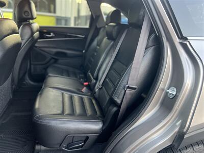 2017 Kia Sorento LX V6 AWD   - Photo 10 - Beaverton, OR 97005