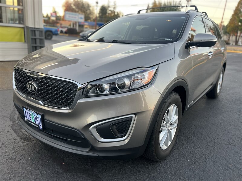2017 Kia Sorento LX V6 AWD  