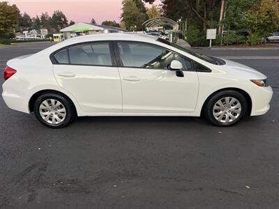2012 Honda Civic LX - Photo 6 - Beaverton, OR 97005