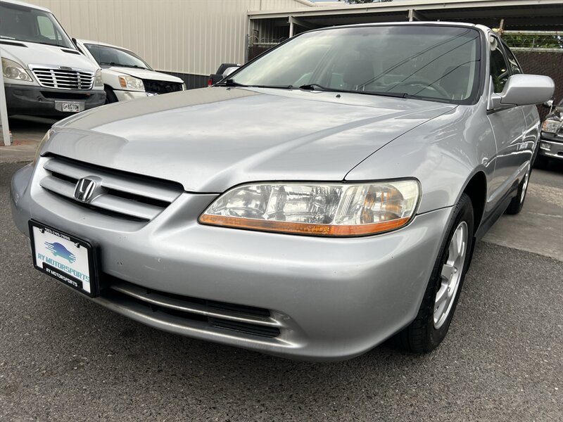 2002 Honda Accord SE   - Photo 1 - Beaverton, OR 97005
