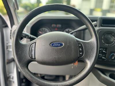 2014 Ford E-Series Van E-350 SD XLT   - Photo 18 - Beaverton, OR 97005