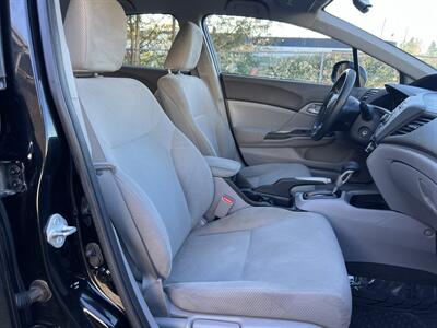 2012 Honda Civic LX   - Photo 12 - Beaverton, OR 97005