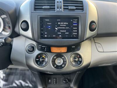 2011 Toyota RAV4 Limited - Photo 7 - Beaverton, OR 97005
