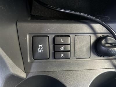 2011 Toyota RAV4 Limited - Photo 9 - Beaverton, OR 97005