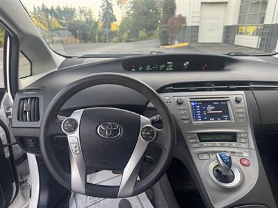 2013 Toyota Prius Three - Photo 12 - Beaverton, OR 97005