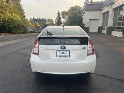 2013 Toyota Prius Three - Photo 3 - Beaverton, OR 97005