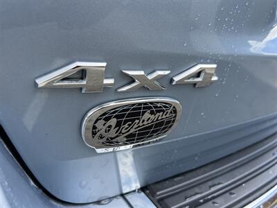 2012 Jeep Grand Cherokee Overland 4X4   - Photo 14 - Beaverton, OR 97005