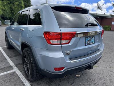 2012 Jeep Grand Cherokee Overland 4X4   - Photo 3 - Beaverton, OR 97005