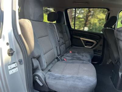 2015 Nissan Armada SV 4X4 - Photo 13 - Beaverton, OR 97005
