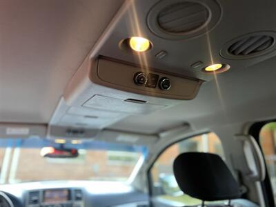 2015 Nissan Armada SV 4X4 - Photo 23 - Beaverton, OR 97005