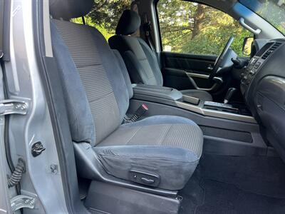 2015 Nissan Armada SV 4X4 - Photo 14 - Beaverton, OR 97005