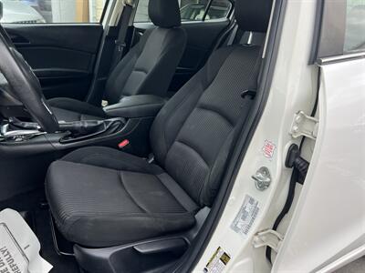 2016 Mazda MAZDA3 i Sport - Photo 9 - Beaverton, OR 97005