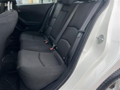2016 Mazda MAZDA3 i Sport - Photo 10 - Beaverton, OR 97005