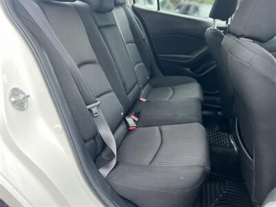 2016 Mazda MAZDA3 i Sport - Photo 12 - Beaverton, OR 97005