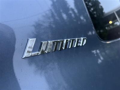 2011 Toyota 4Runner Limited 4X4   - Photo 14 - Beaverton, OR 97005
