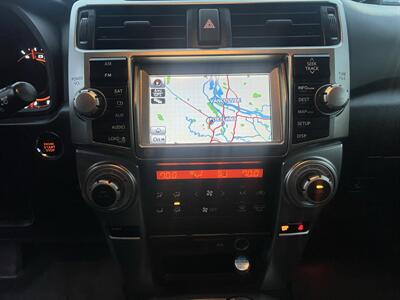 2011 Toyota 4Runner Limited 4X4   - Photo 15 - Beaverton, OR 97005