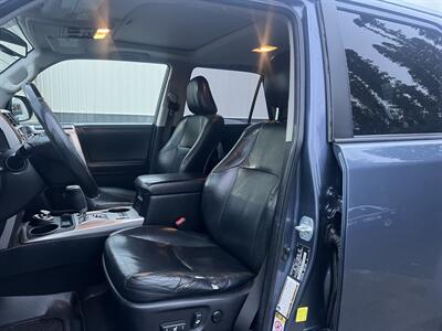 2011 Toyota 4Runner Limited 4X4   - Photo 9 - Beaverton, OR 97005