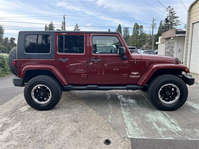2009 Jeep Wrangler Unlimited Sahara 4X4   - Photo 6 - Beaverton, OR 97005