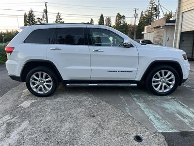 2017 Jeep Grand Cherokee Limited 4X4   - Photo 6 - Beaverton, OR 97005