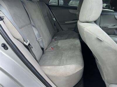 2013 Toyota Corolla LE   - Photo 12 - Beaverton, OR 97005