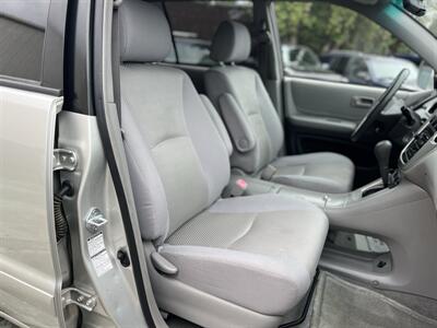 2004 Toyota Highlander AWD   - Photo 13 - Beaverton, OR 97005