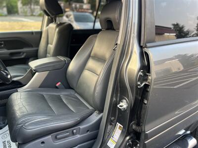2008 Honda Pilot EX-L w/Navi AWD - Photo 9 - Beaverton, OR 97005