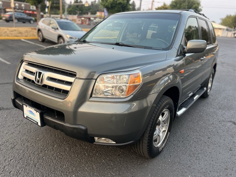2008 Honda Pilot EX-L w/Navi AWD   - Photo 1 - Beaverton, OR 97005