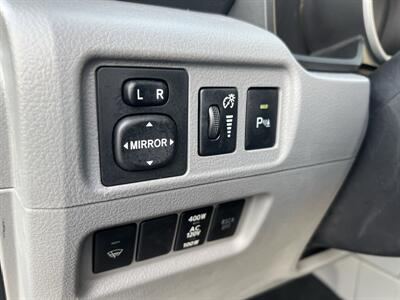 2013 Toyota 4Runner SR5 PREMIUM 4X4 3RD ROW - Photo 16 - Beaverton, OR 97005